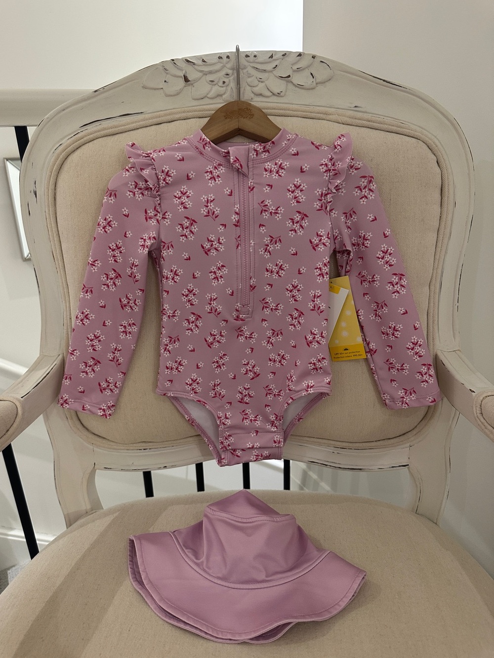 🤍 24 Mth Petit Lem Pink Floral Long-Sleeve Rash Guard Swimsuit with Sun Hat Set